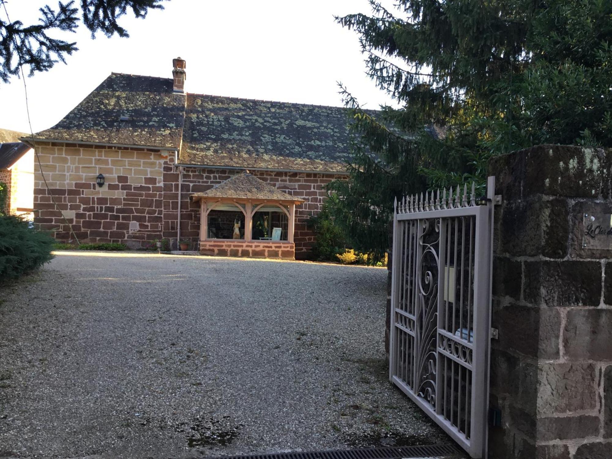Le clos de rose Ussac Exterior foto